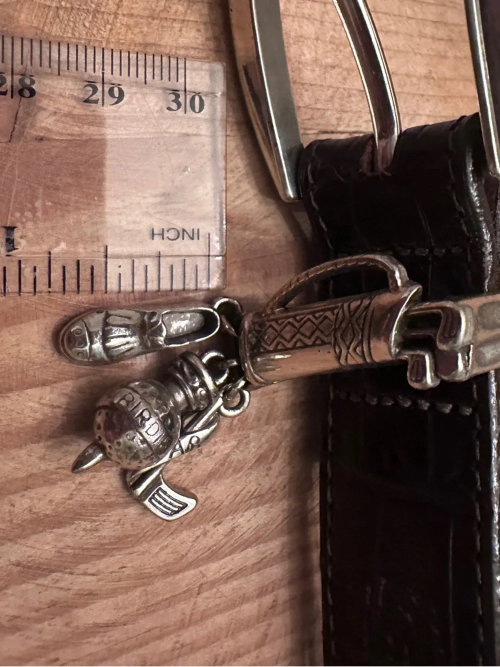Brighton Dark Brown Croc-Embossed Leather Belt Silver Golf Charms size M/L 32